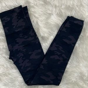 Spanx Seamless Camo Leggings